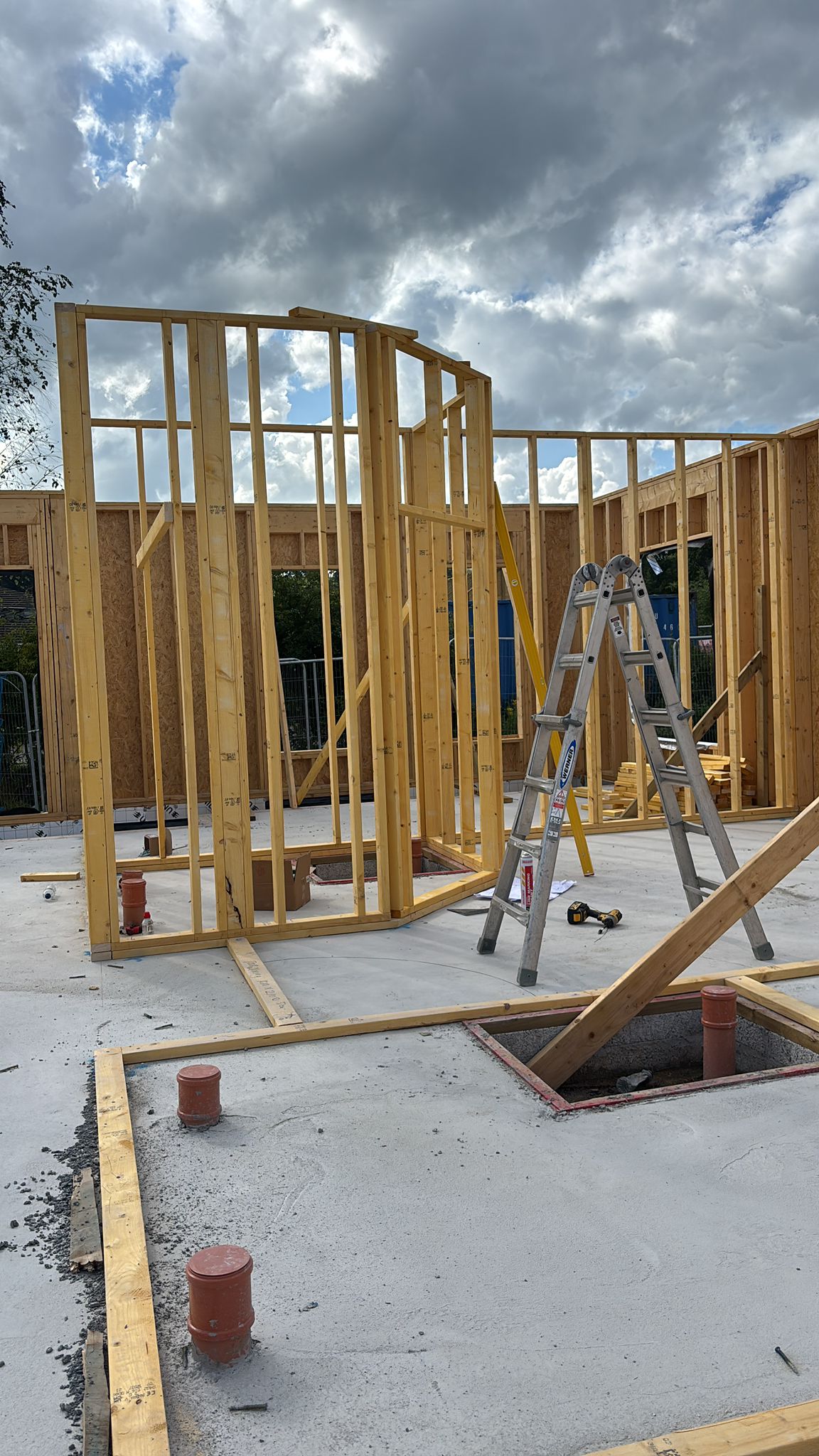 HBC Timberframe — curved wall frame detail