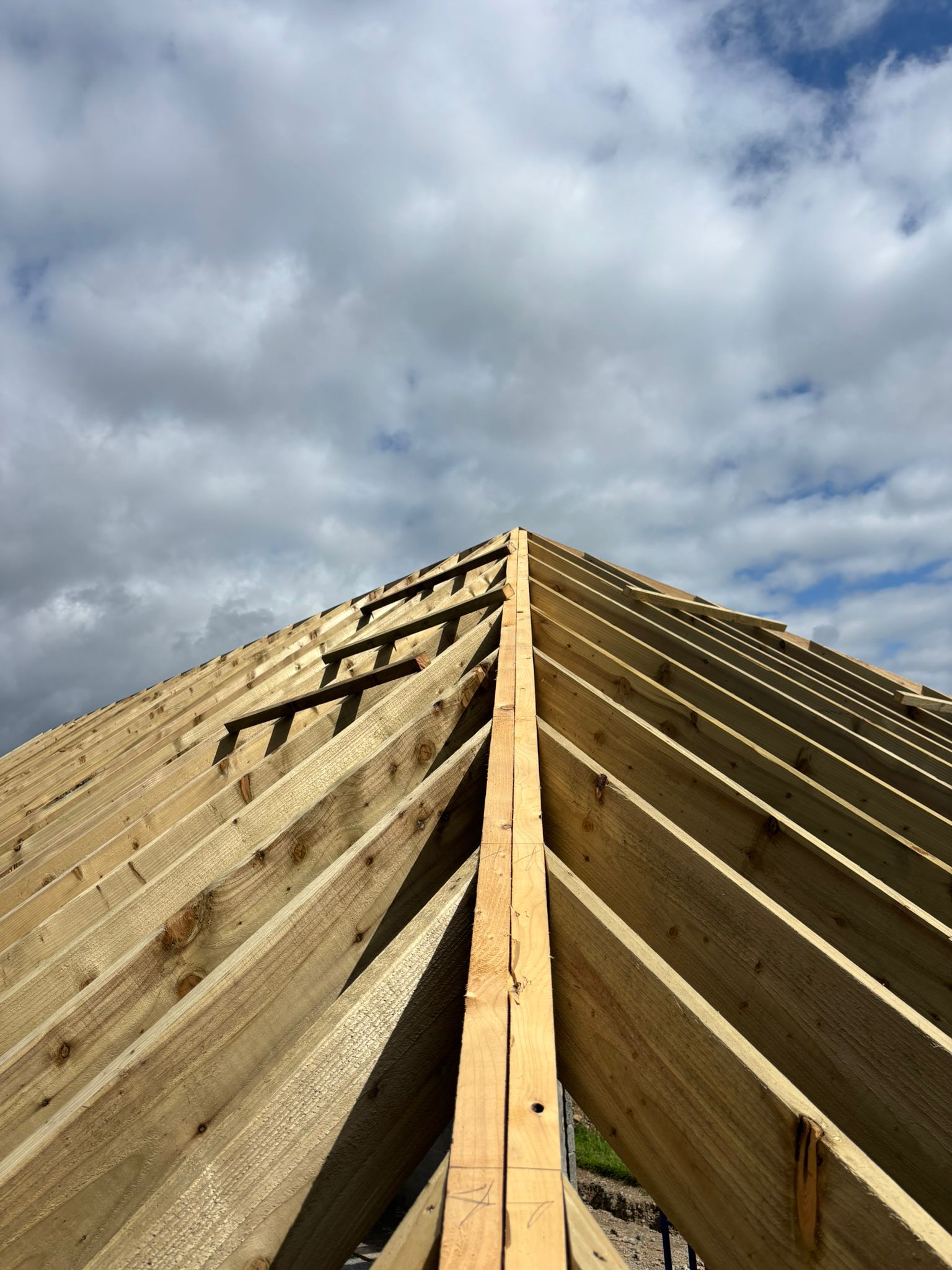 HBC Timberframe ridge peak structure